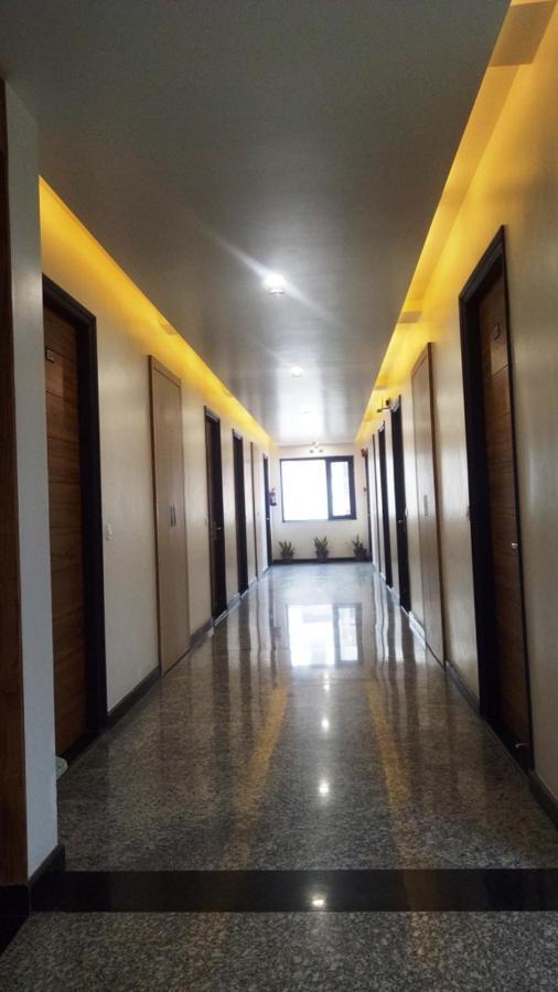 Alankrita Suites & Party Halls Meerut Esterno foto